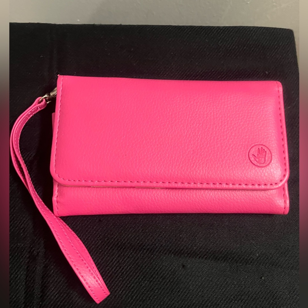 Body Glove Wristlet Wallet